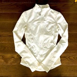 Lululemon women’s define jacket size 2 white